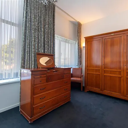 Hotel La Rosa Amsterdam 4*