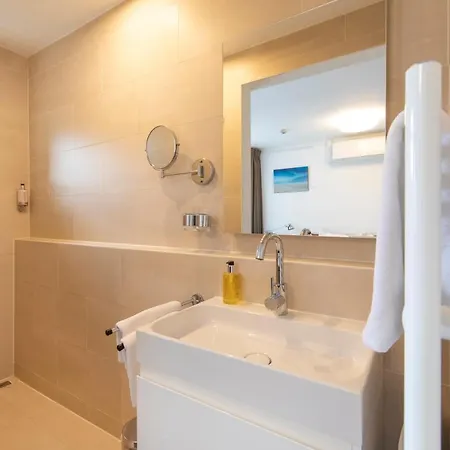 La Rosa Amsterdam 4*