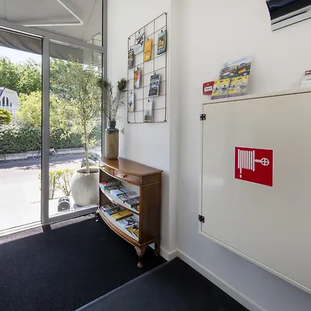 Отель La Rosa Amsterdam