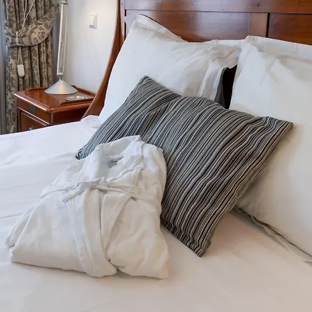 La Rosa Amsterdam 4* 잔드보르트