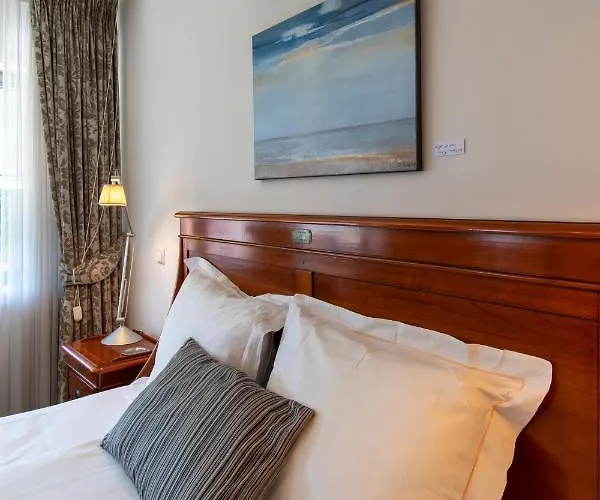 Отель La Rosa Amsterdam