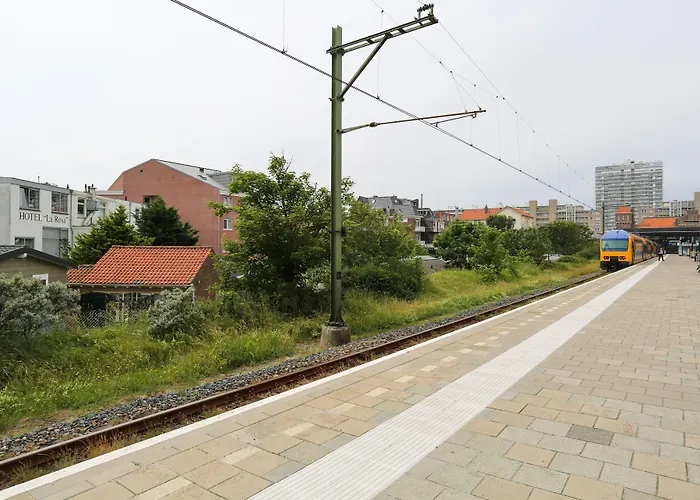 La Rosa Amsterdam Отель Зандфорт