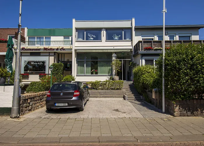 La Rosa Amsterdam Отель Зандфорт